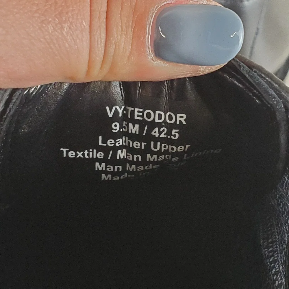 Vince Camuto new without
